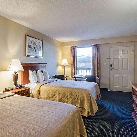Quality Inn Troutville - Roanoke North Exterior foto