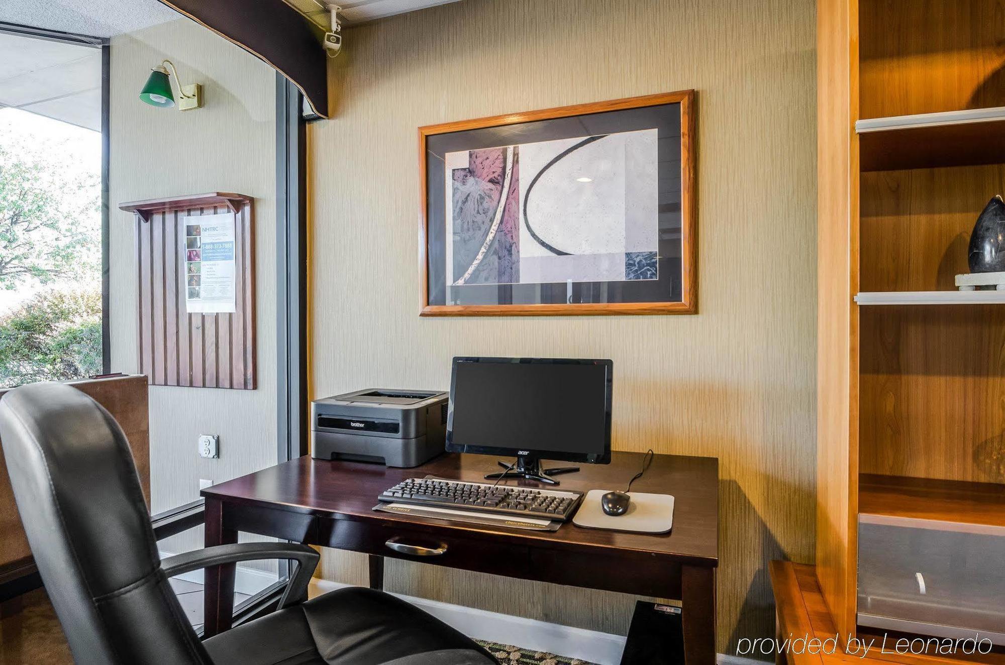 Quality Inn Troutville - Roanoke North Exterior foto